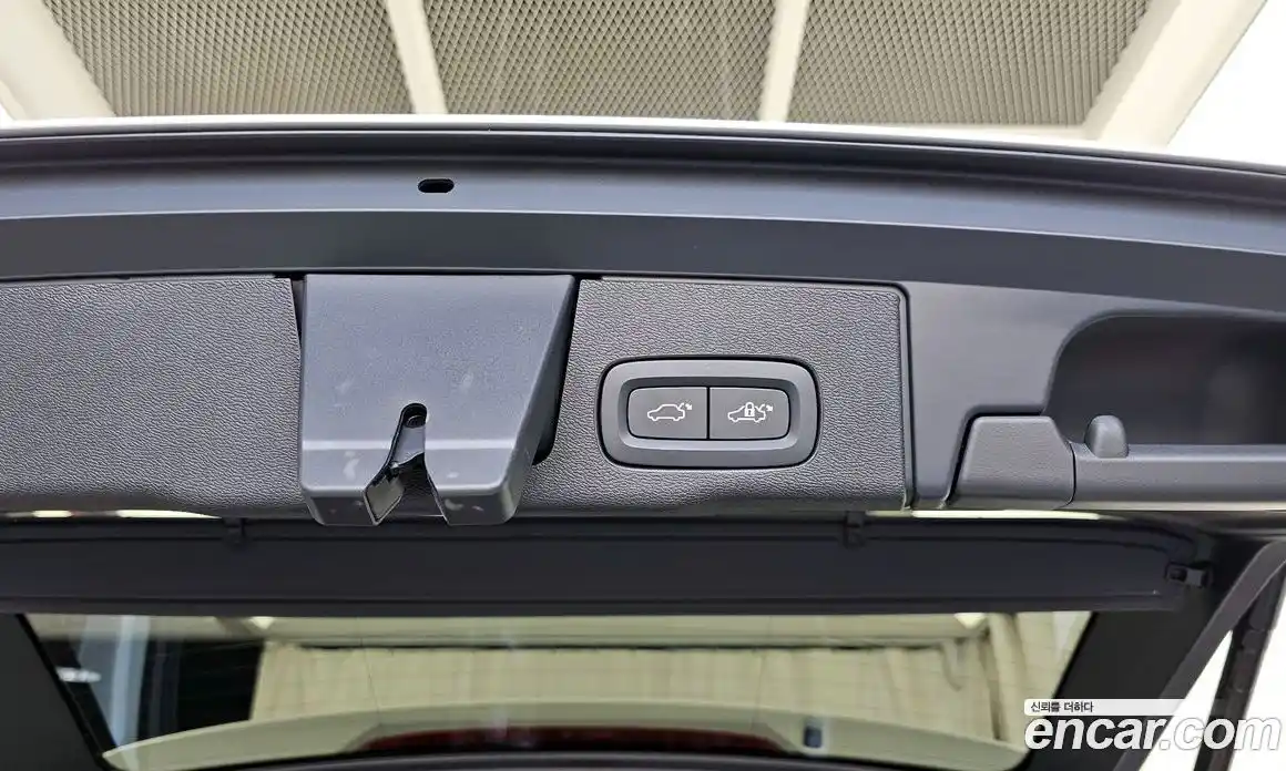 Volvo XC60 2022 2.0 гидро в Москве № 1618528, фото 27