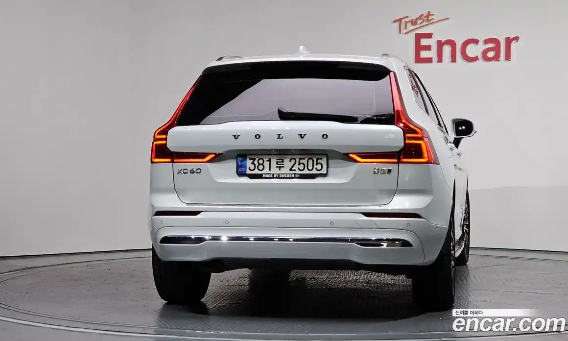 Volvo XC60 2022 2.0 гидро в Москве № 1618528, фото 4