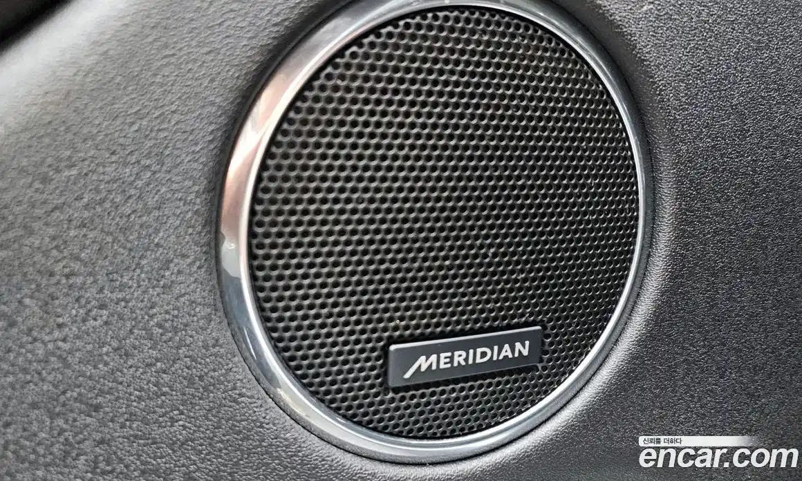 Land Rover Discovery Sport 2020 2.0 гидро в Москве № 1619533, фото 28
