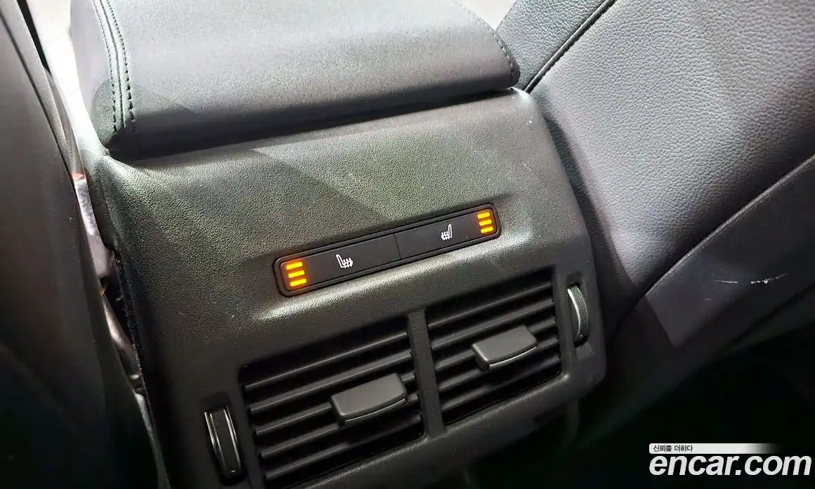 Land Rover Discovery Sport 2020 2.0 гидро в Москве № 1619533, фото 31