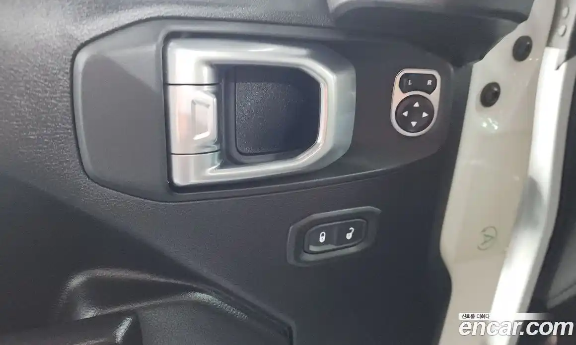 Jeep Wrangler 2019 2.0 гидро в Москве № 1624120, фото 23