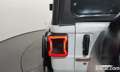 Jeep Wrangler 2019 2.0 гидро в Москве № 1624120, миниатюра 9