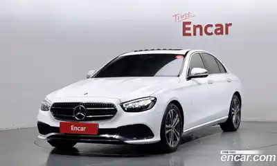 Mercedes-Benz E-Class, 2023