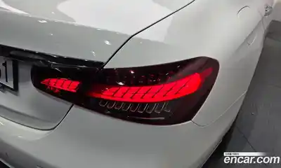 Mercedes-Benz E-Class 2023 2.0 гидро в Москве № 1689906, миниатюра 9