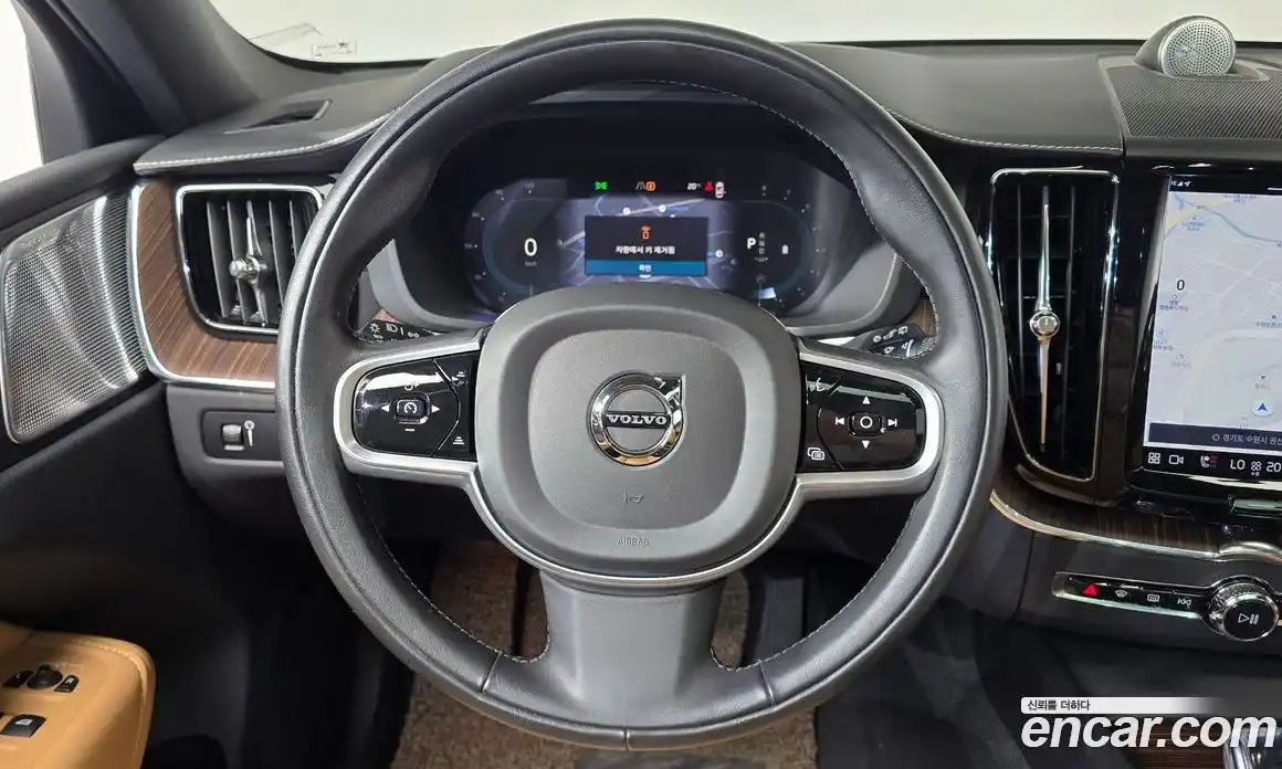 Volvo XC60 2022 2.0 гидро в Москве № 1691509, фото 18