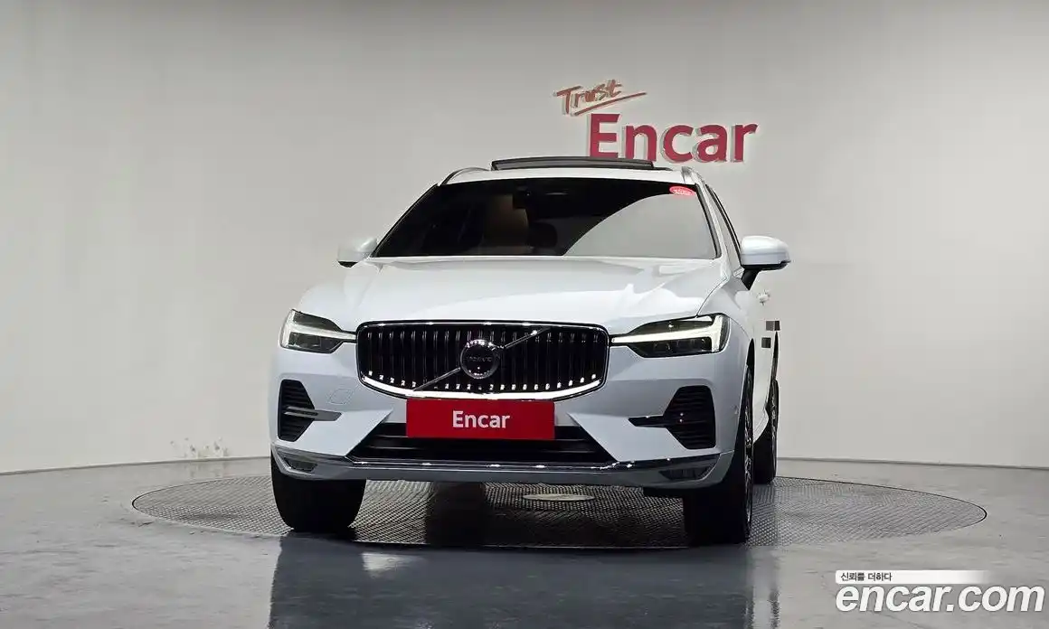 Volvo XC60 2022 2.0 гидро в Москве № 1691509, фото 3