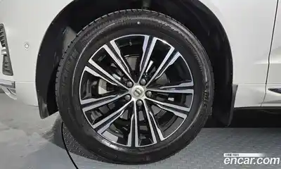 Volvo XC60 2022 2.0 гидро в Москве № 1691509, миниатюра 5