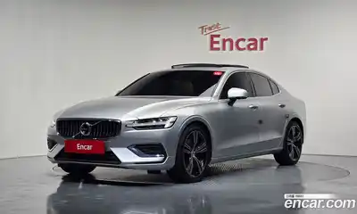 Volvo S60, 2021