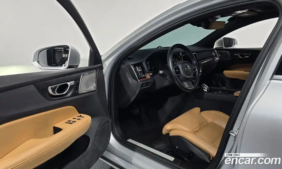 Volvo S60 2021 2.0 гидро в Москве № 1691523, фото 13