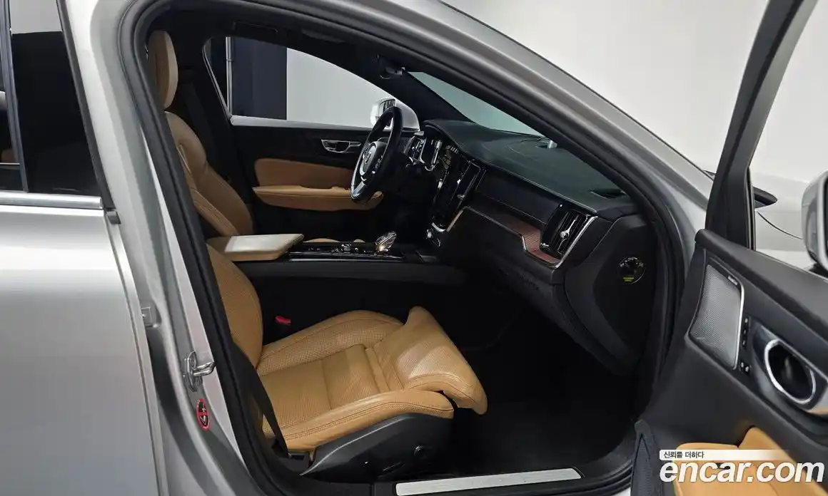Volvo S60 2021 2.0 гидро в Москве № 1691523, фото 16