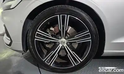 Volvo S60 2021 2.0 гидро в Москве № 1691523, миниатюра 5