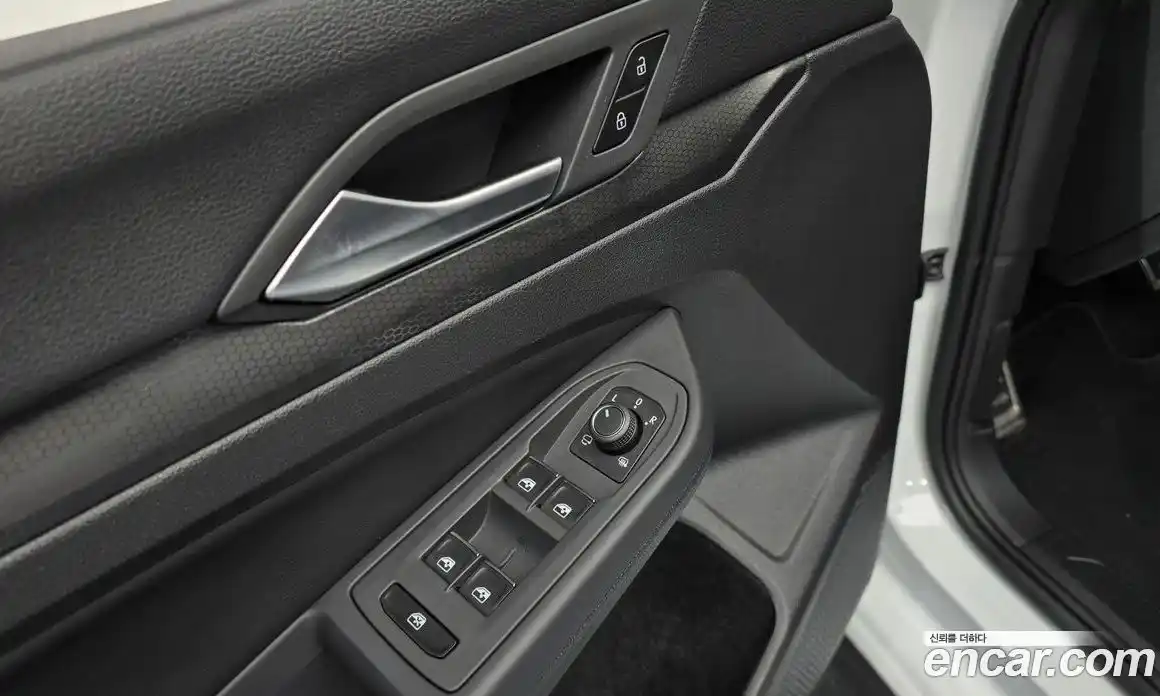 Volkswagen Golf 2024 2.0 гидро в Москве № 1693136, фото 32