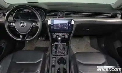 Volkswagen Arteon 2019 2.0 гидро в Москве № 1693314, миниатюра 10