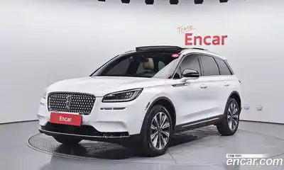 Lincoln Corsair