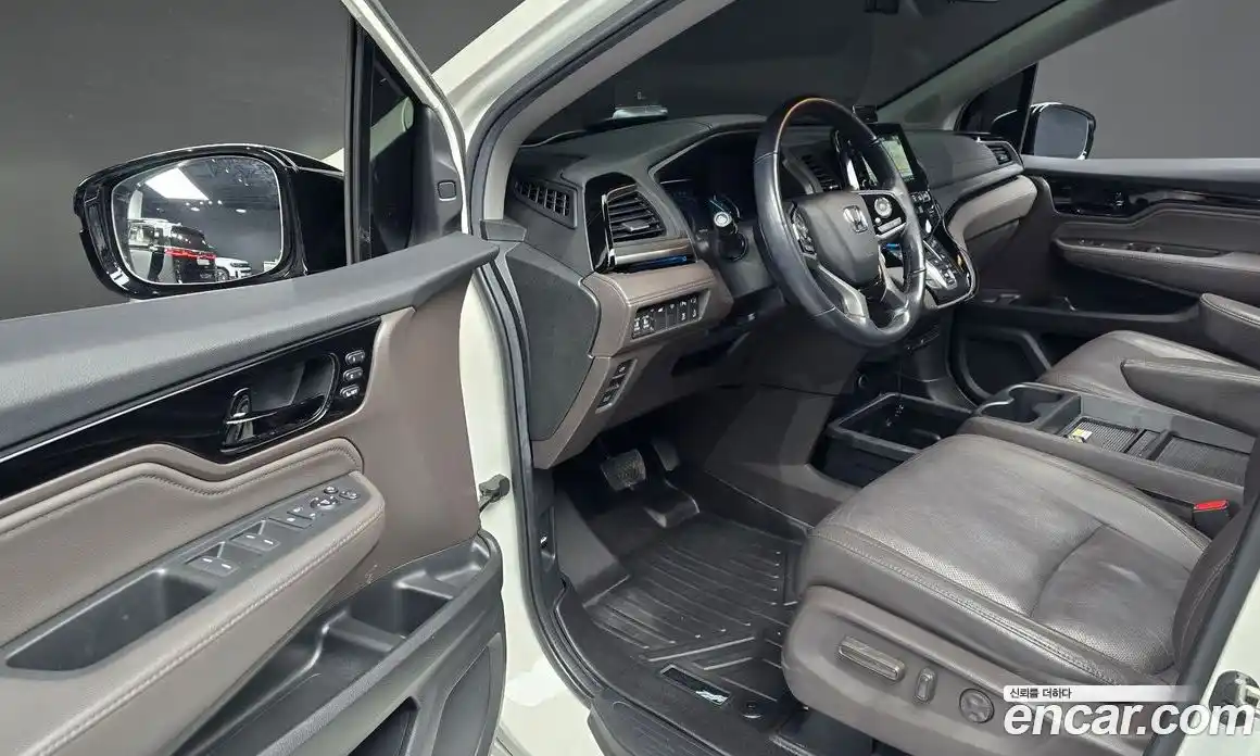 Honda Odyssey 2019 3.5 гидро в Москве № 170600, фото 11
