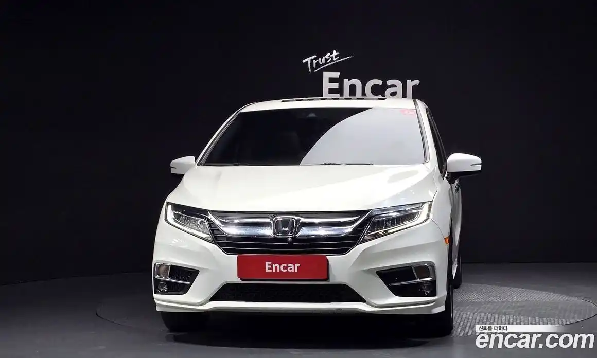 Honda Odyssey 2019 3.5 гидро в Москве № 170600, фото 3