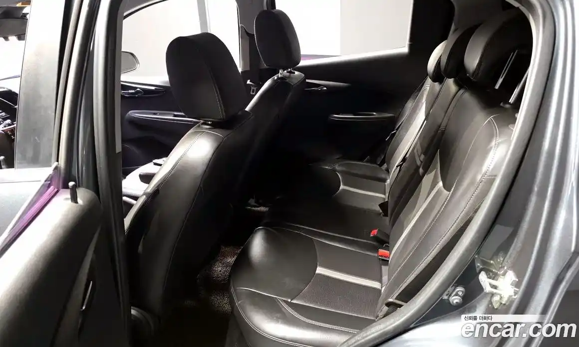 Chevrolet Spark 2018 1.0 гидро в Москве, фото 17