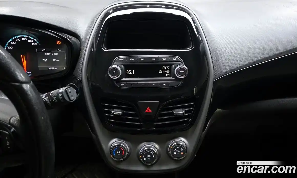 Chevrolet Spark 2018 1.0 гидро в Москве, фото 30
