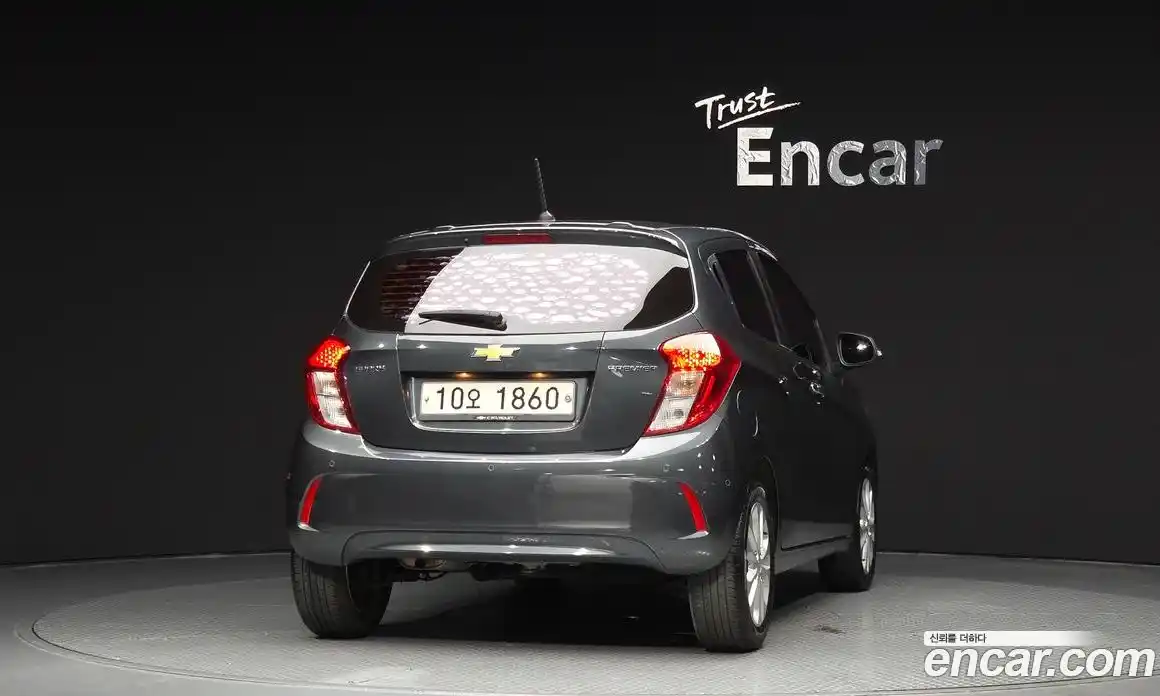 Chevrolet Spark 2018 1.0 гидро в Москве, фото 4