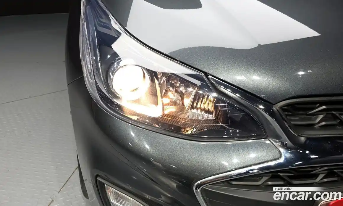 Chevrolet Spark 2018 1.0 гидро в Москве, фото 8