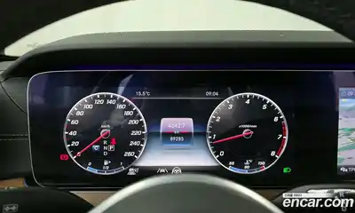 Mercedes-Benz E-Class 2020 2.0 гидро в Москве № 1762816, миниатюра 11