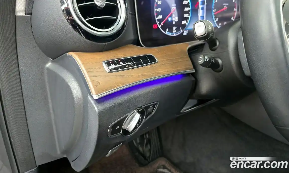 Mercedes-Benz E-Class 2020 2.0 гидро в Москве № 1762816, фото 22