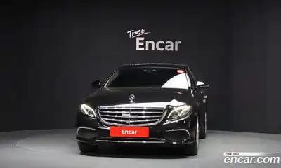 Mercedes-Benz E-Class 2020 2.0 гидро в Москве № 1762816, миниатюра 3