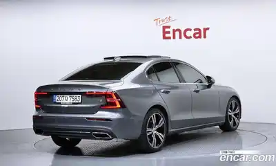 Volvo S60 2021 2.0 гидро в Москве № 1763579, миниатюра 2