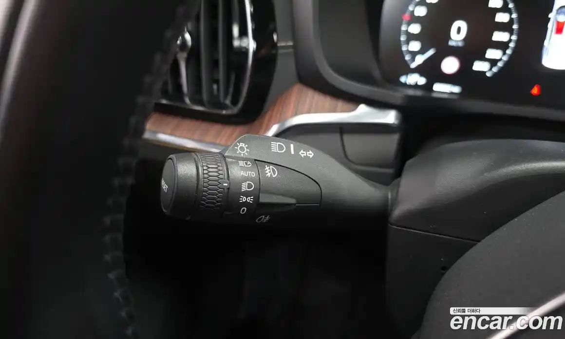 Volvo S60 2021 2.0 гидро в Москве № 1763579, фото 28