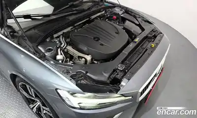 Volvo S60 2021 2.0 гидро в Москве № 1763579, миниатюра 6