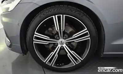 Volvo S60 2021 2.0 гидро в Москве № 1763579, миниатюра 7