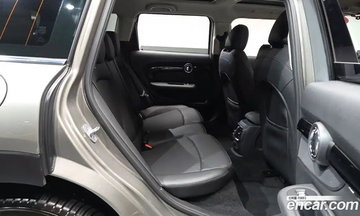 Mini Clubman 2018 1.5 гидро в Москве № 1764278, фото 16
