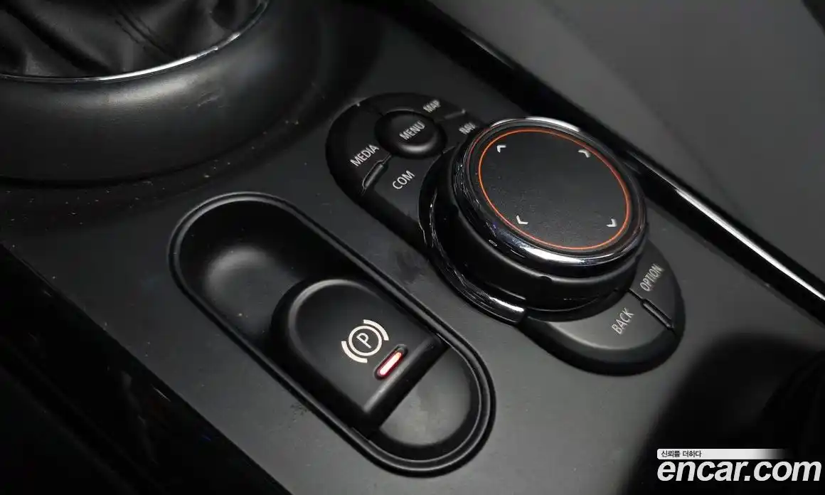 Mini Clubman 2018 1.5 гидро в Москве № 1764278, фото 28