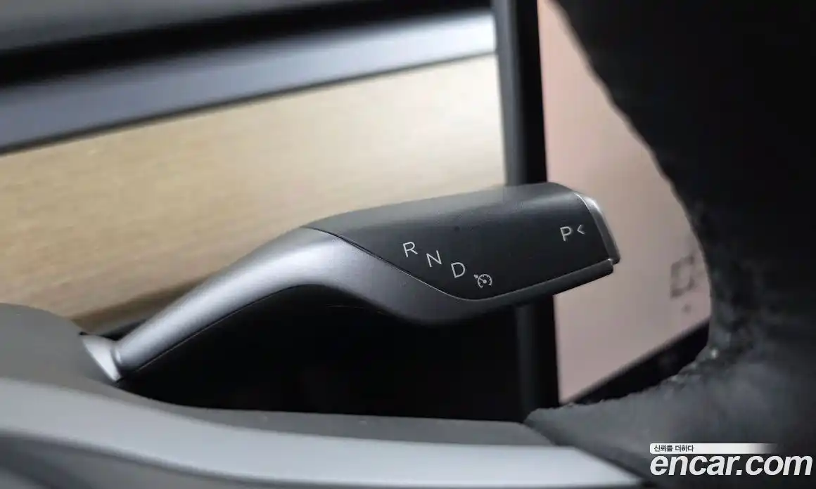 Tesla Model Y 2022 0.2 гидро, фото 12
