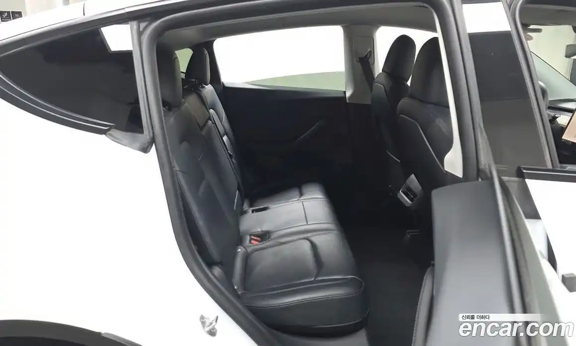 Tesla Model Y 2022 0.2 гидро, фото 16