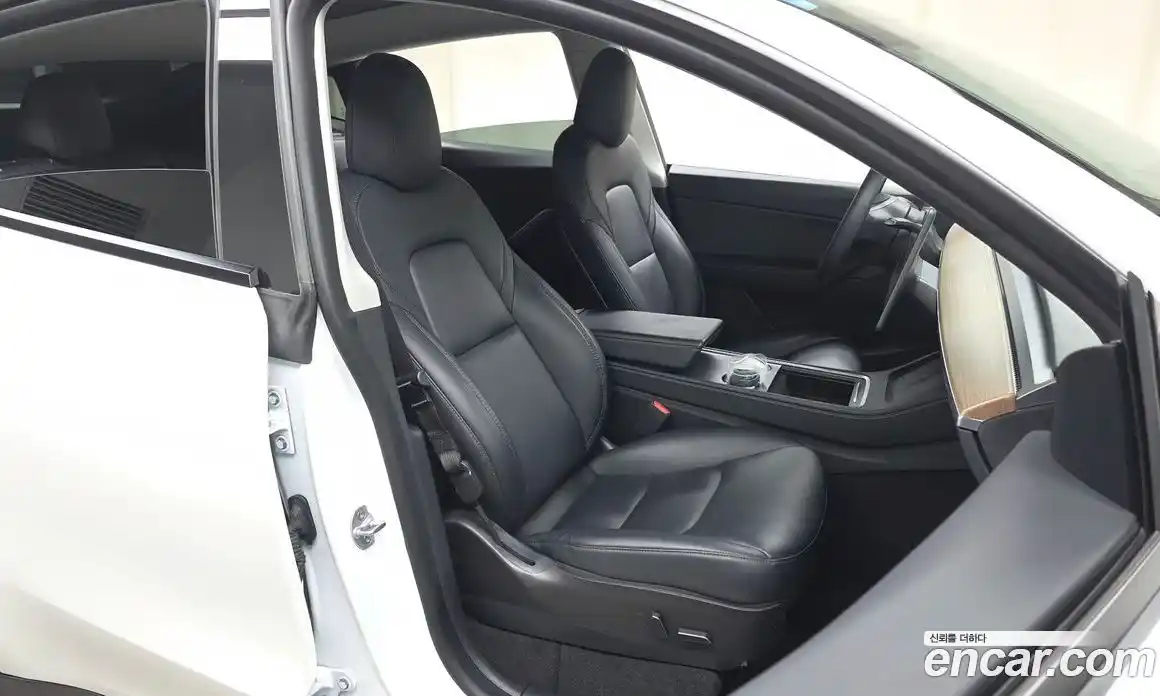 Tesla Model Y 2022 0.2 гидро, фото 18