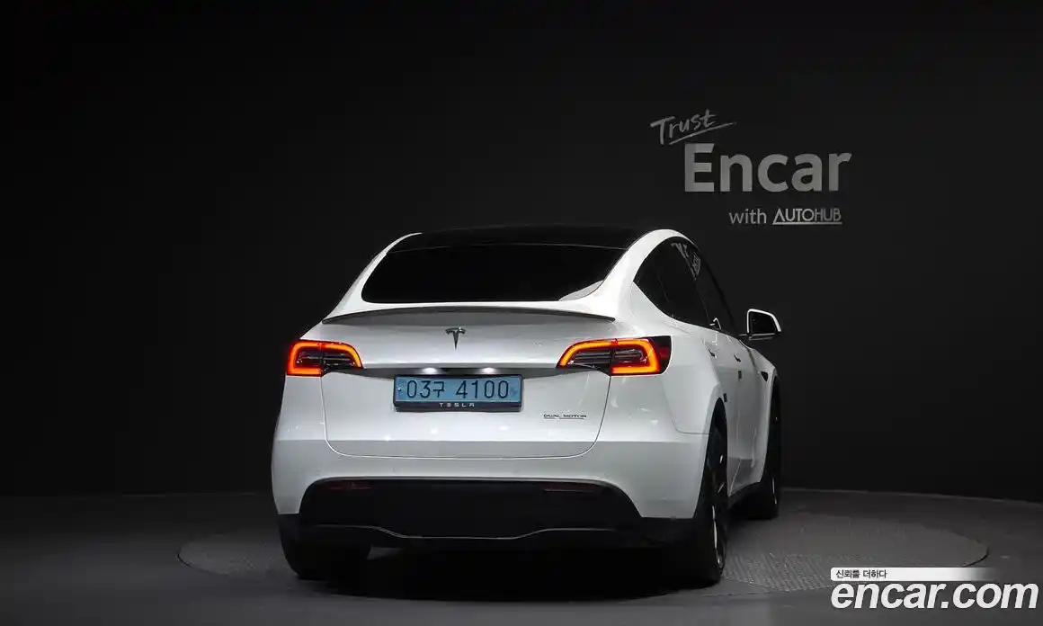 Tesla Model Y 2022 0.2 гидро, фото 4