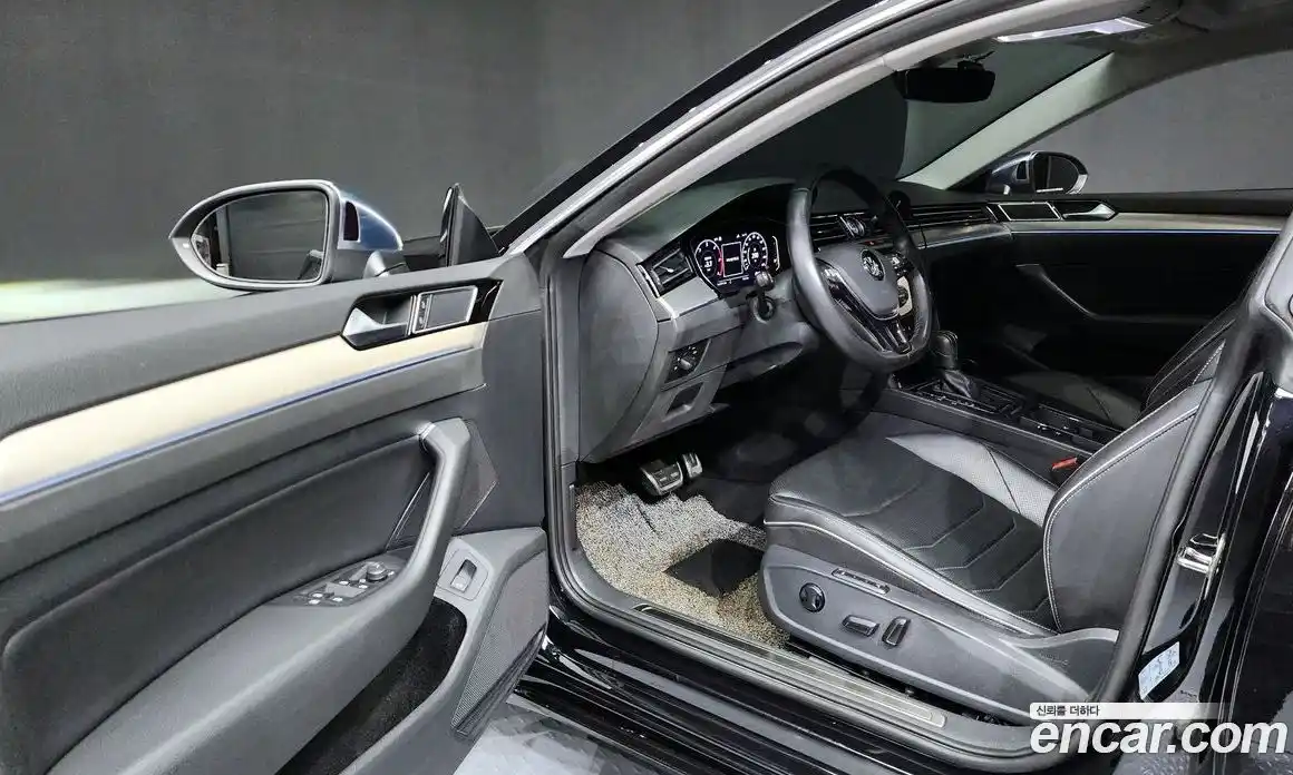 Volkswagen Arteon 2020 2.0 гидро в Москве № 1765199, фото 13