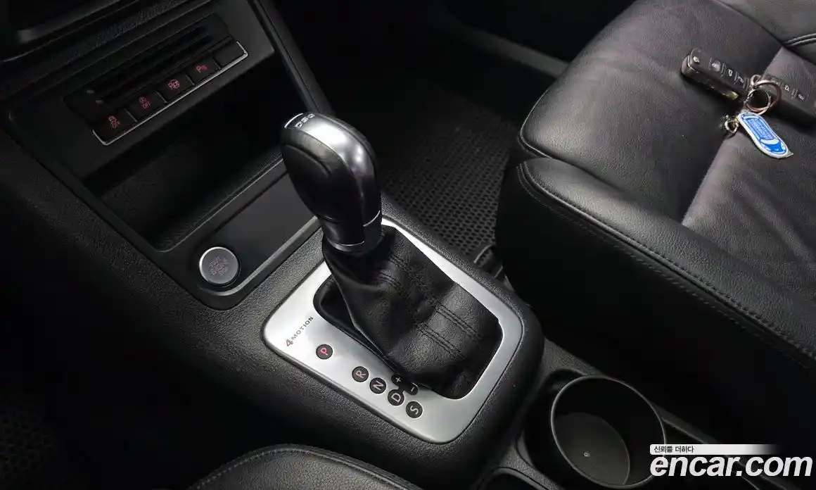Volkswagen Tiguan 2014 2.0 гидро в Москве № 1765276, фото 12