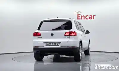 Volkswagen Tiguan 2014 2.0 гидро в Москве № 1765276, миниатюра 4