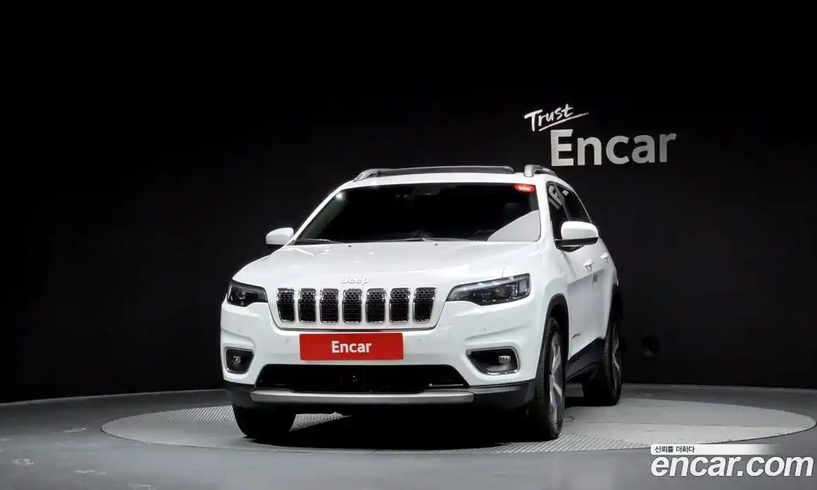 Jeep Cherokee 2021 2.4 гидро в Москве № 1765870, фото 3