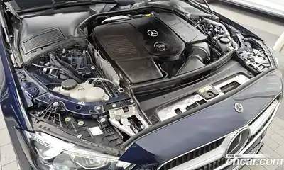 Mercedes-Benz C-Class 2022 2.0 гидро в Москве № 179769, миниатюра 6
