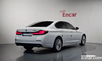 BMW 5-Series 2023 2.0 гидро в Москве № 1830403, миниатюра 2
