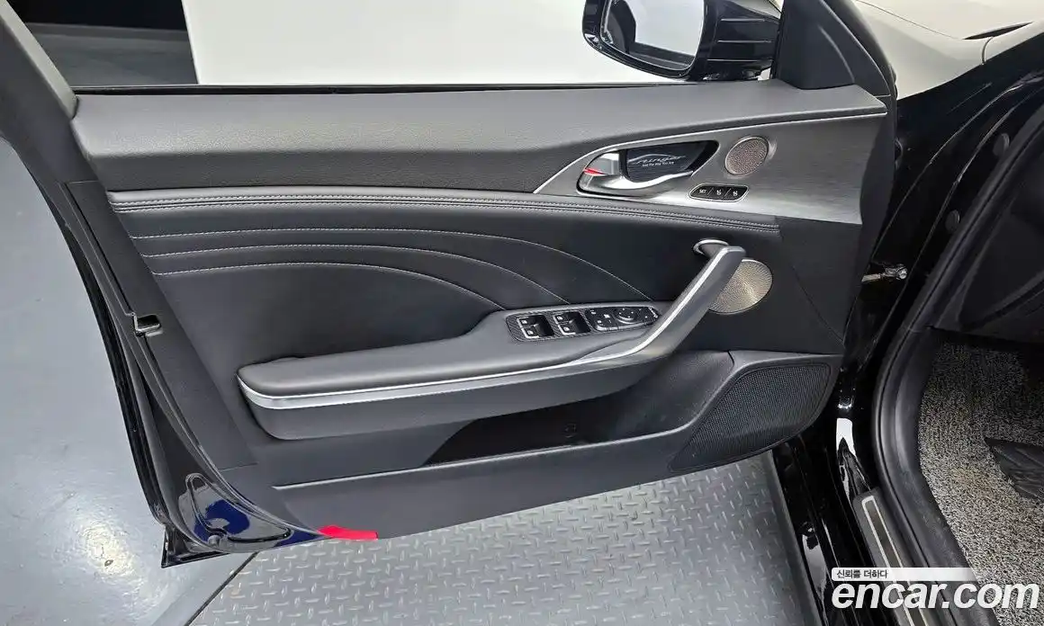 Kia Stinger 2023 2.5 гидро в Москве № 1831919, фото 14