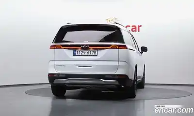 Kia Canival 2023 3.5 гидро в Москве № 1831995, миниатюра 4