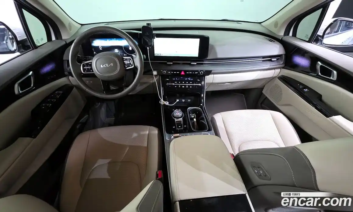 Kia Canival 2023 3.5 гидро в Москве № 1831995, фото 7