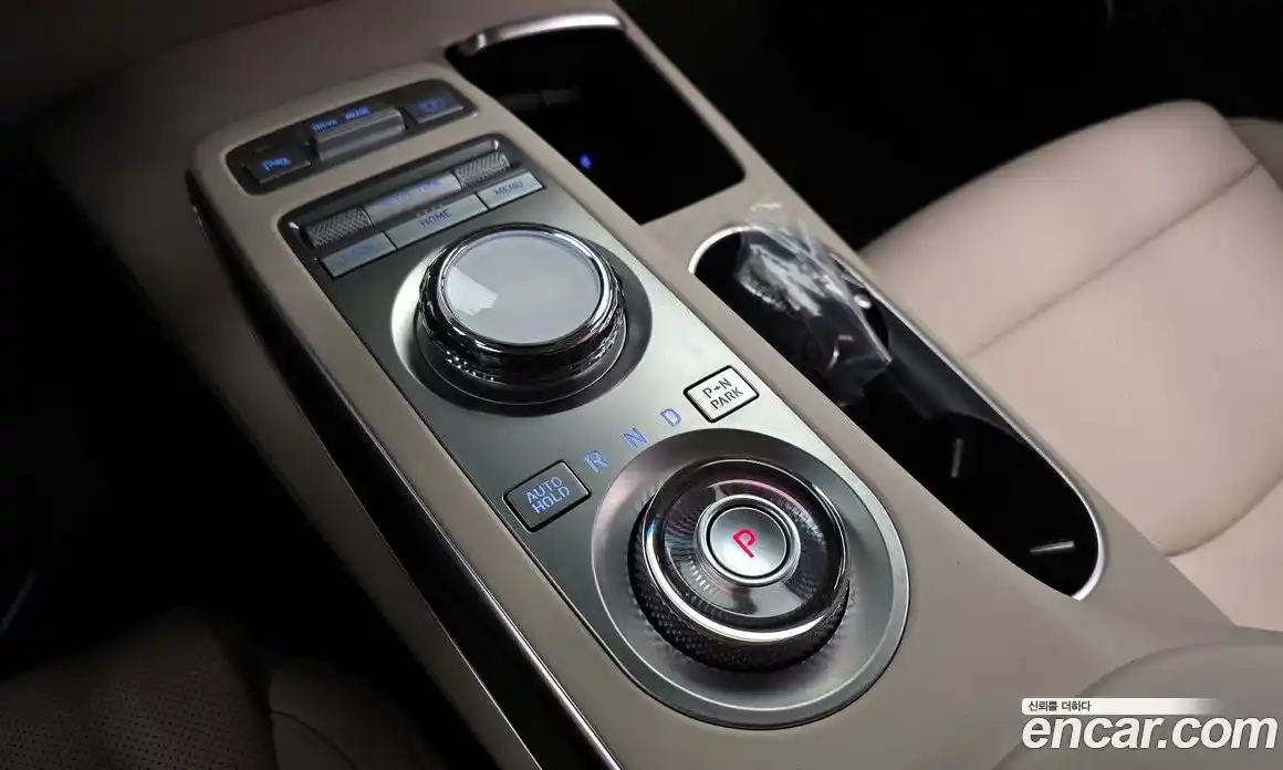 Genesis GV70 2023 2.5 гидро в Москве № 1832168, фото 12