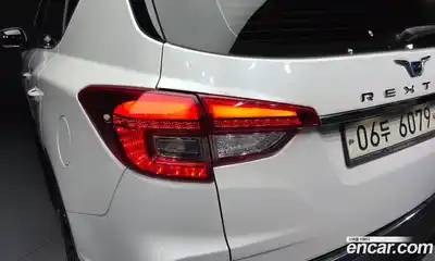 SsangYong Rexton 2018 2.2 гидро в Москве № 1833096, миниатюра 9