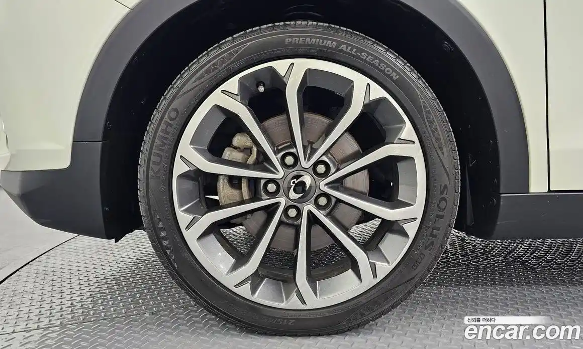 SsangYong TIBOLI 2018 1.6 гидро в Москве № 1833119, фото 5