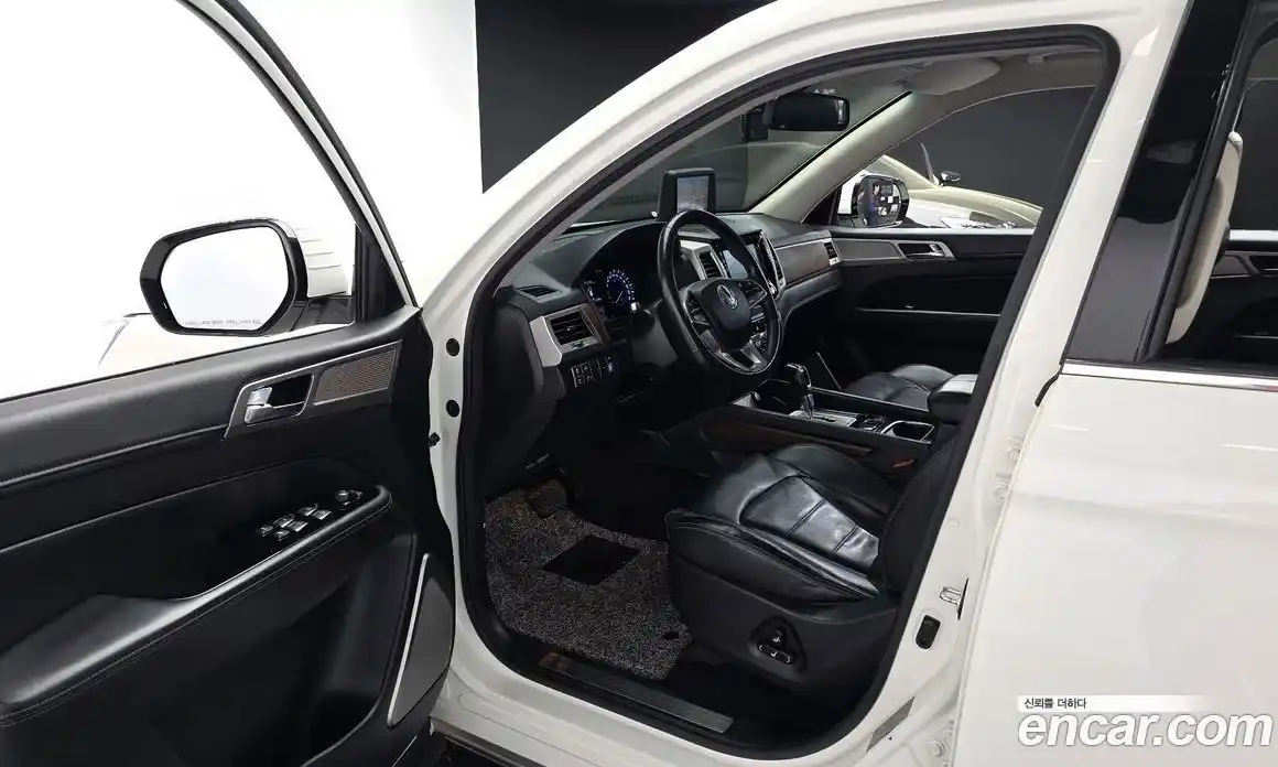 SsangYong Rexton 2017 2.2 гидро в Москве № 1833300, фото 10